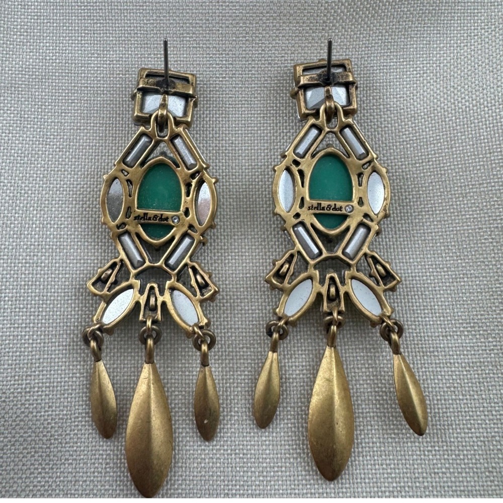 Stella & Dot Earrings Chandelier Dangle Green Lime Brass Tone Boho brass tone - Picture 3 of 4